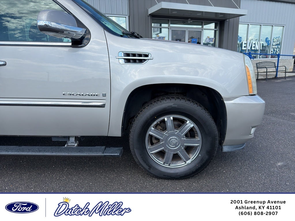2008 Cadillac Escalade Base