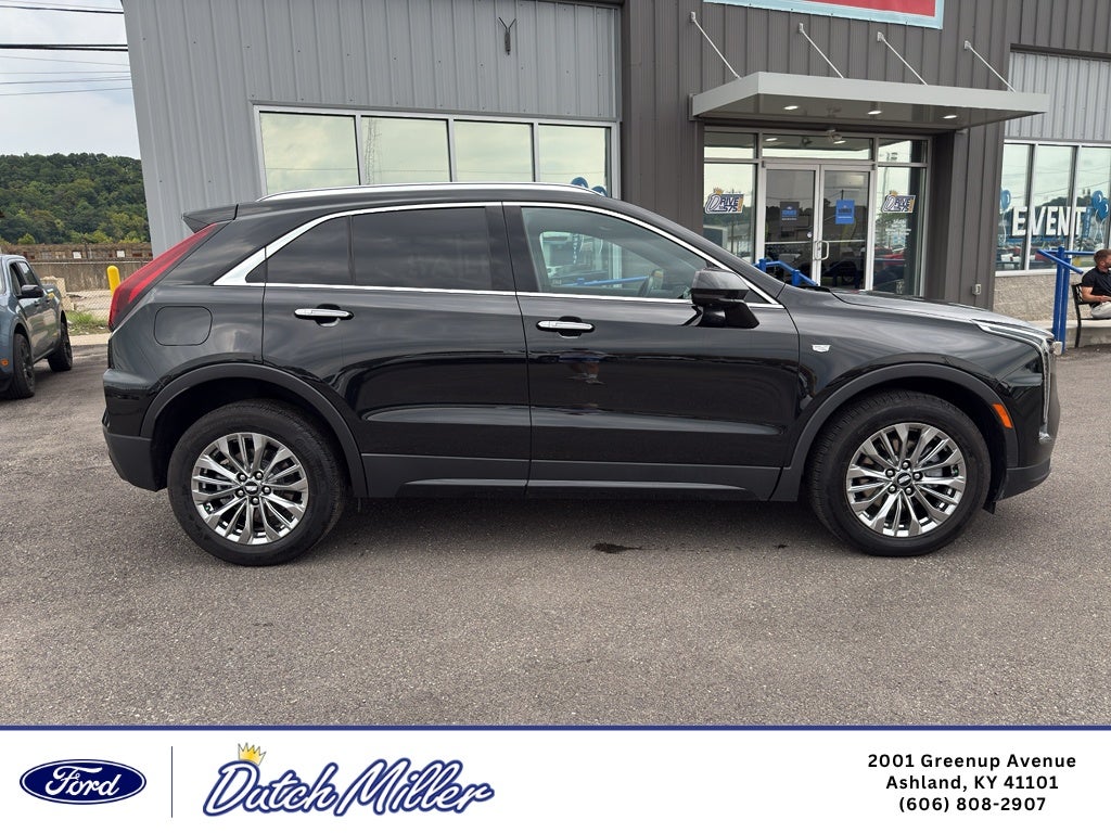 2025 Cadillac XT4 AWD Premium Luxury