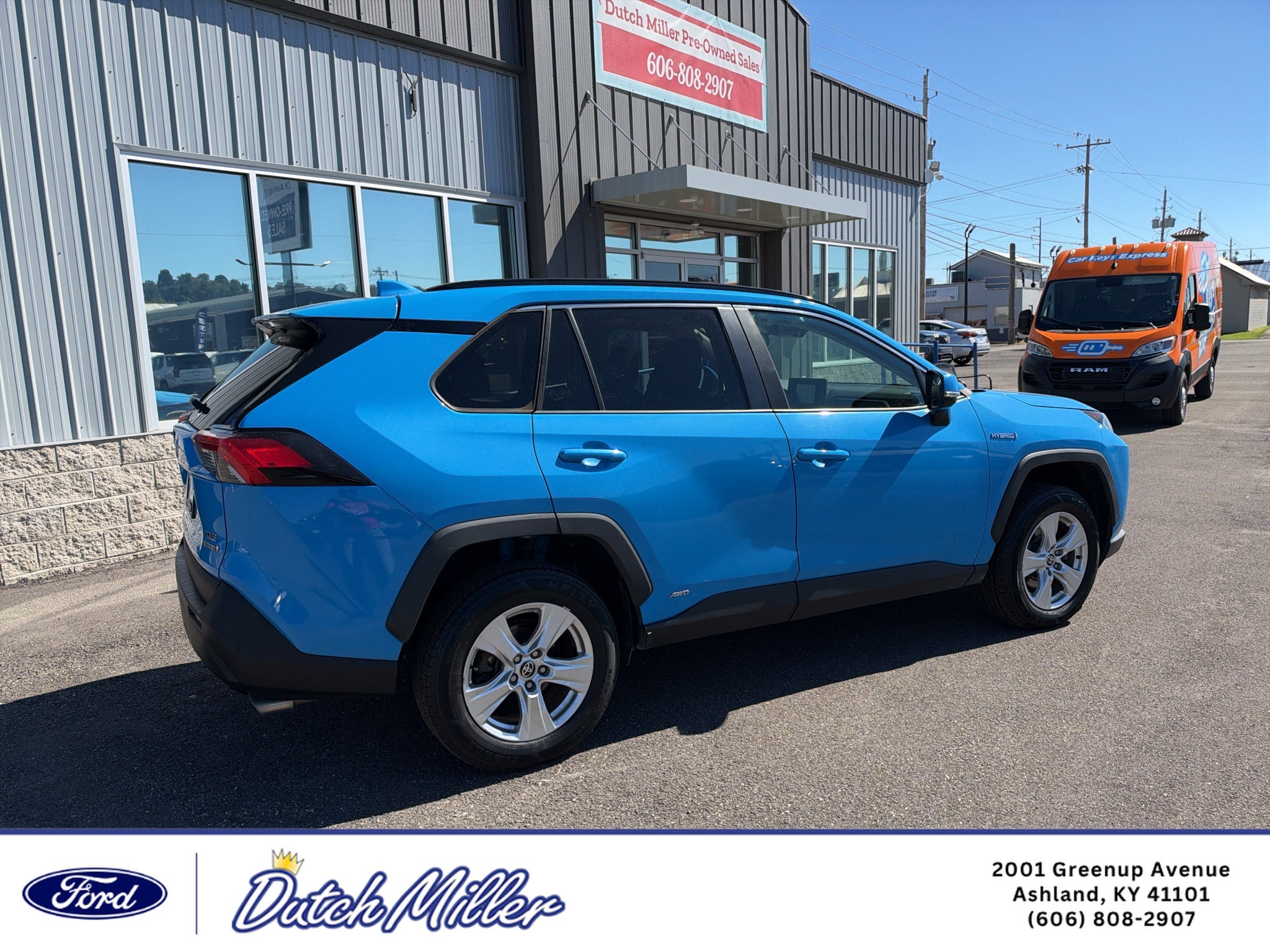 2021 Toyota RAV4 Hybrid XLE