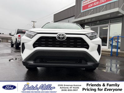 2022 Toyota RAV4 XLE