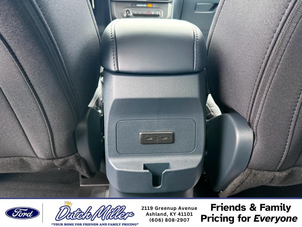 2025 Ford Maverick XL