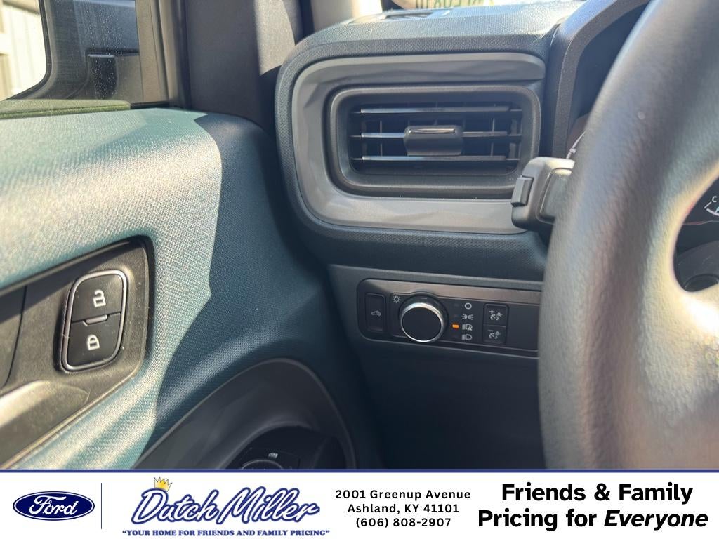 2022 Ford Maverick XL