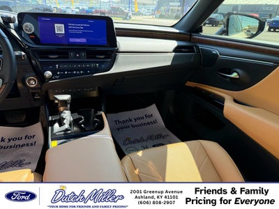 2025 Lexus ES 350 Ultra Luxury