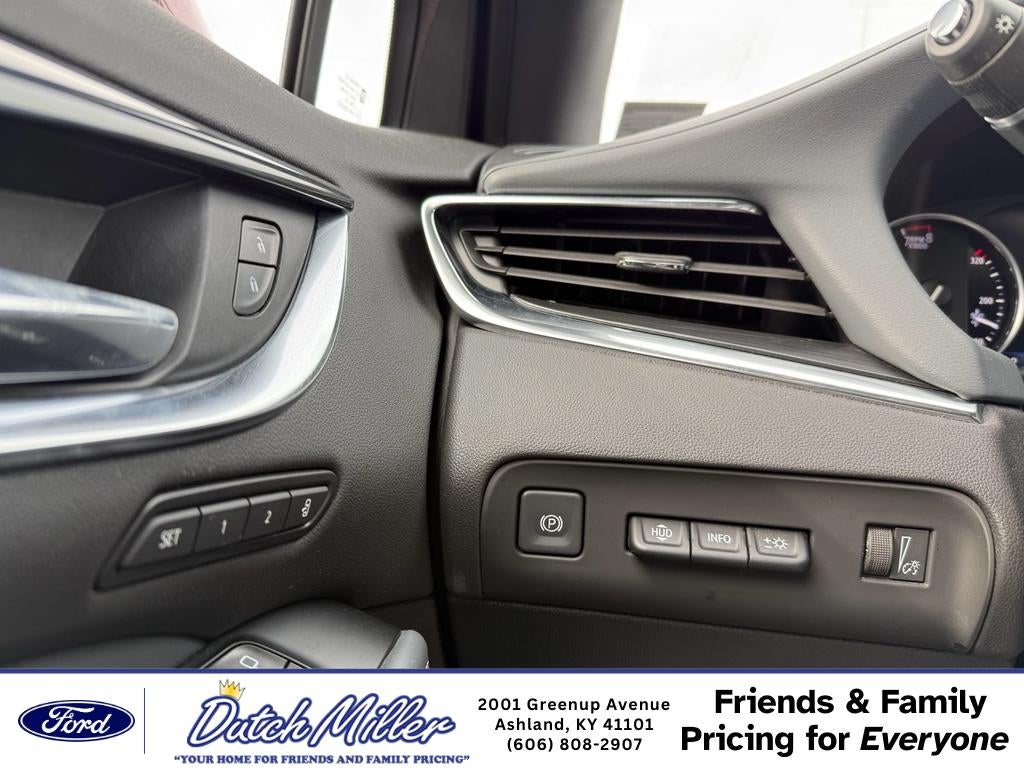 2023 Buick Enclave Premium