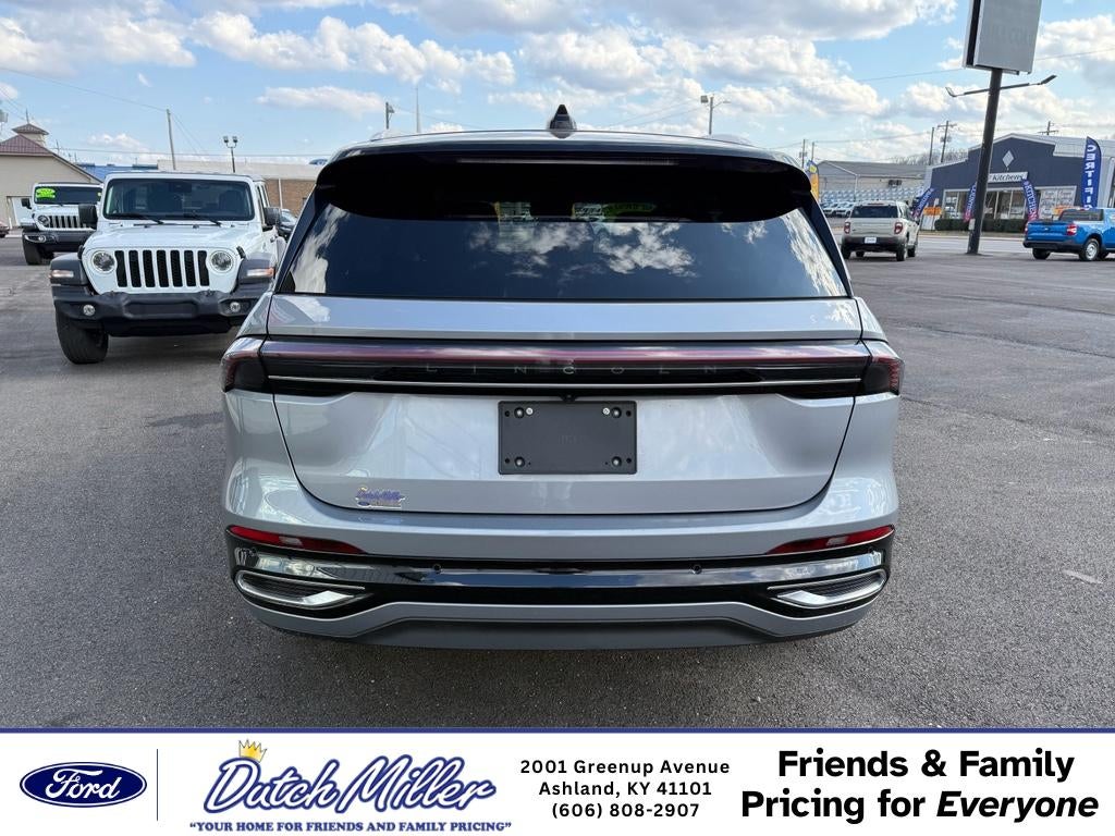 2024 Lincoln Nautilus Reserve