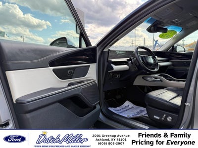 2024 Lincoln Nautilus Reserve