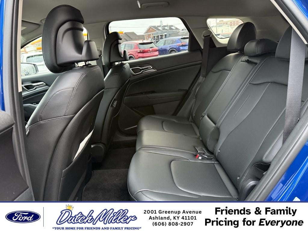 2025 Kia Sportage EX