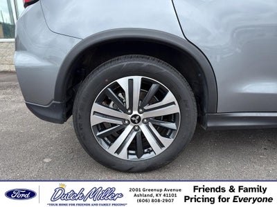 2025 Mitsubishi Outlander Sport SE