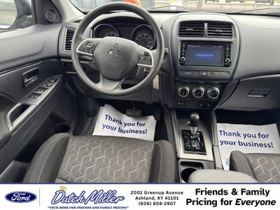 2025 Mitsubishi Outlander Sport SE