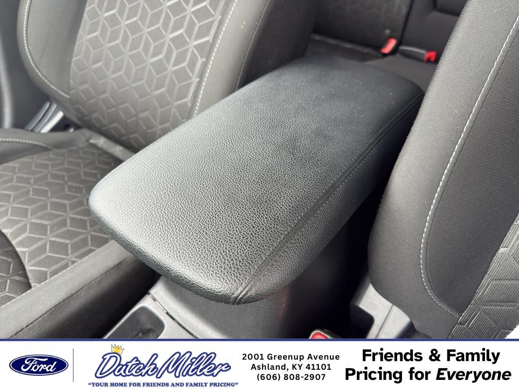 2025 Mitsubishi Outlander Sport SE