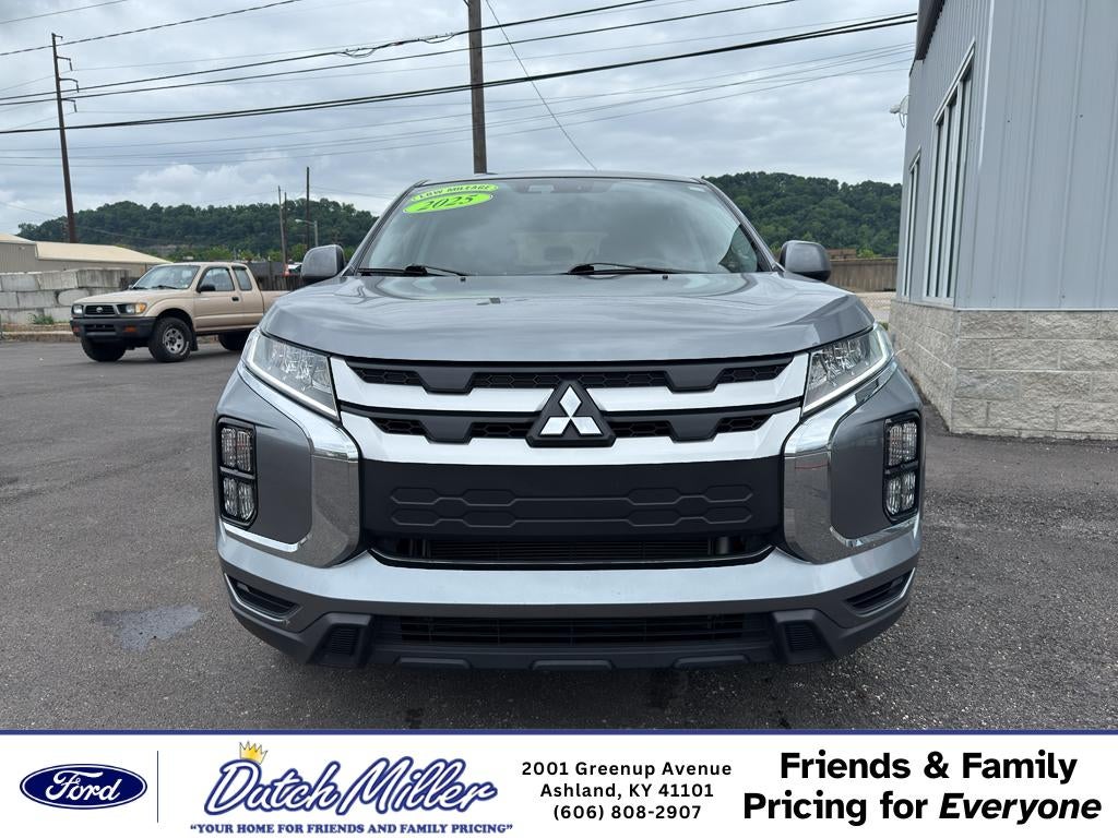 2025 Mitsubishi Outlander Sport SE