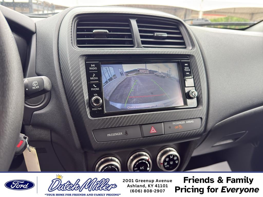 2025 Mitsubishi Outlander Sport SE