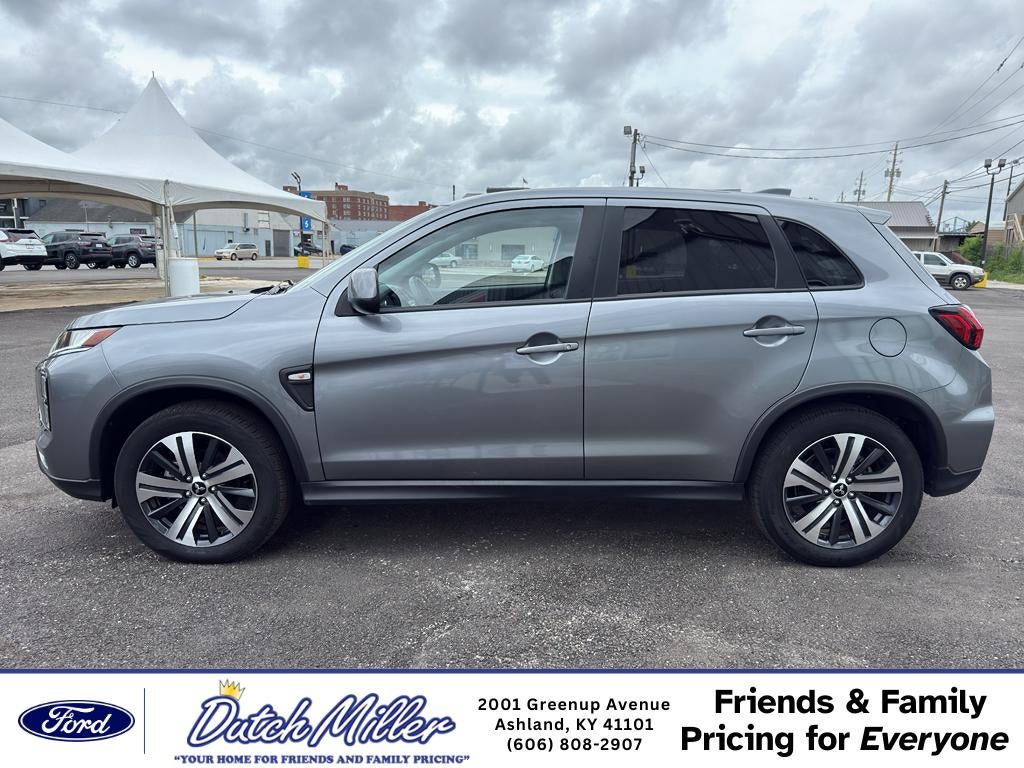 2025 Mitsubishi Outlander Sport SE