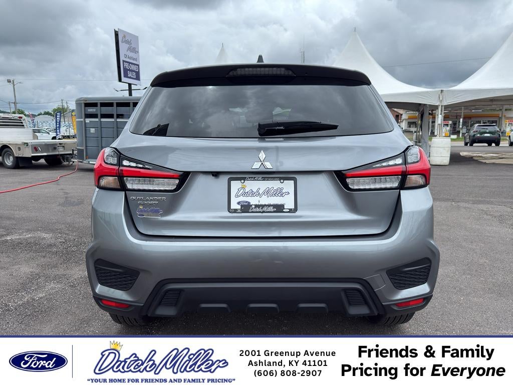 2025 Mitsubishi Outlander Sport SE