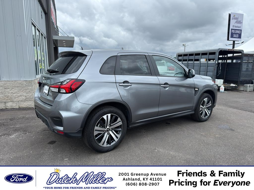 2025 Mitsubishi Outlander Sport SE