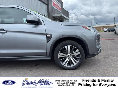2025 Mitsubishi Outlander Sport SE