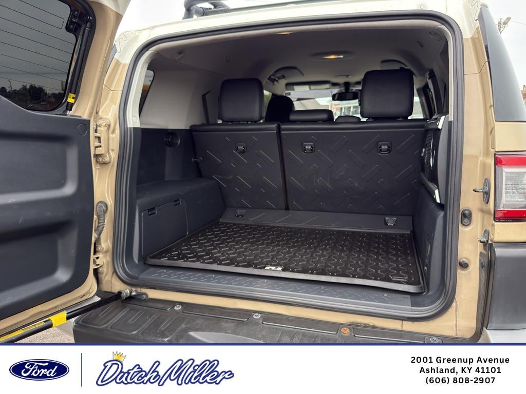 2014 Toyota FJ Cruiser 4WD 4dr Man (Natl)
