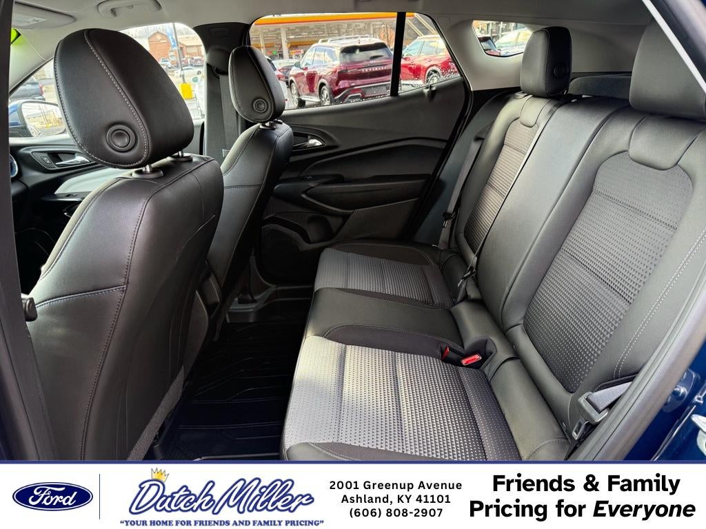 2024 Chevrolet Trax LT