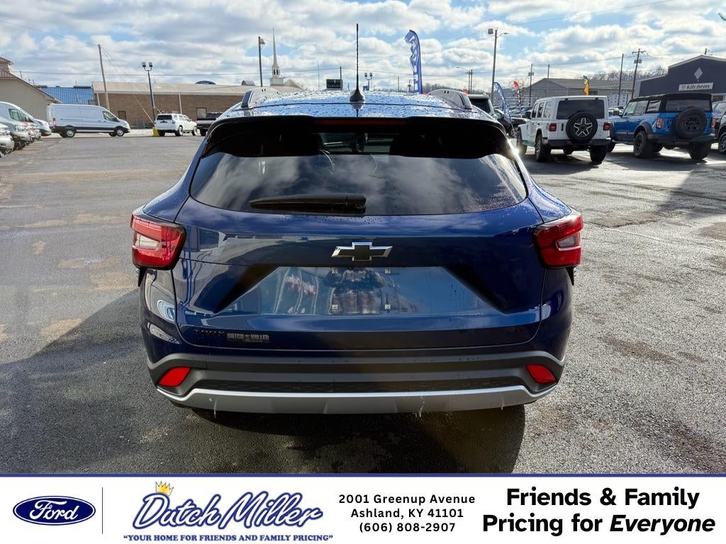 2024 Chevrolet Trax LT