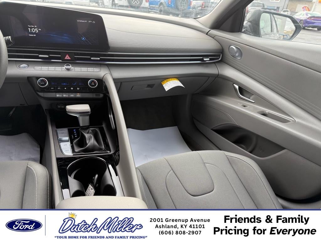 2024 Hyundai Elantra Hybrid Blue