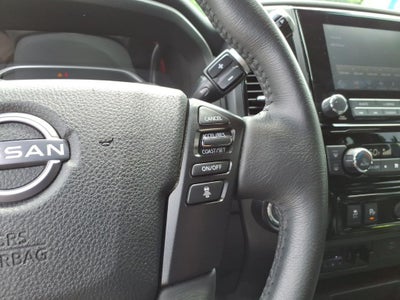 2024 Nissan TITAN Crew Cab SV