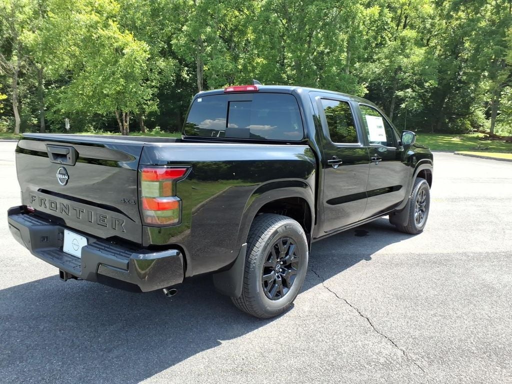 2026 Nissan Frontier Crew Cab SV