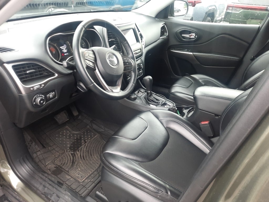 2019 Jeep Cherokee Latitude Plus