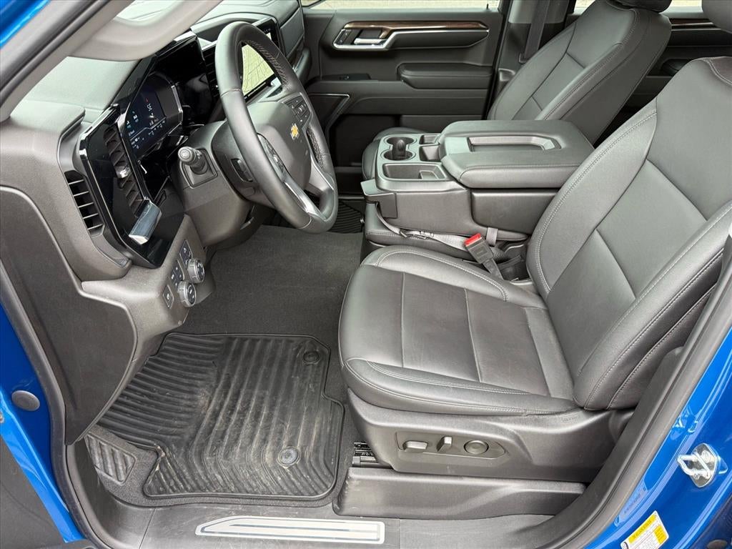 2024 Chevrolet Silverado LT