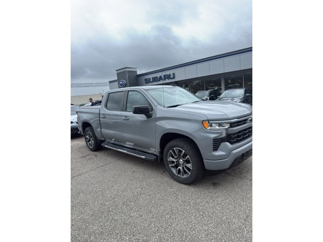 2024 Chevrolet Silverado RST
