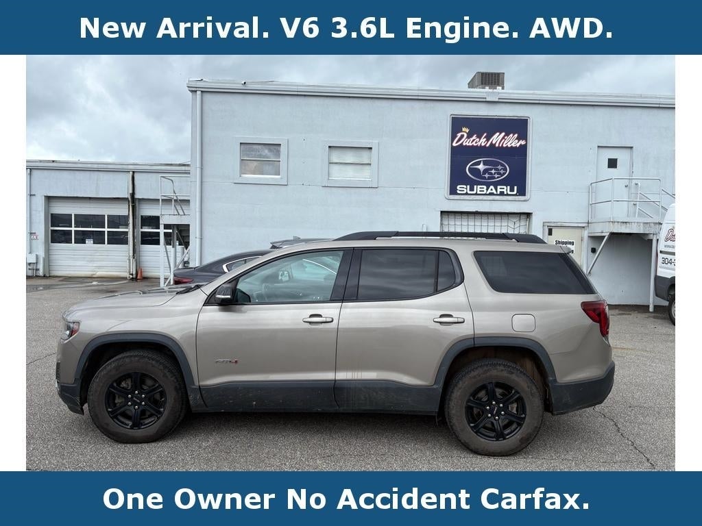 2022 GMC Acadia AT4
