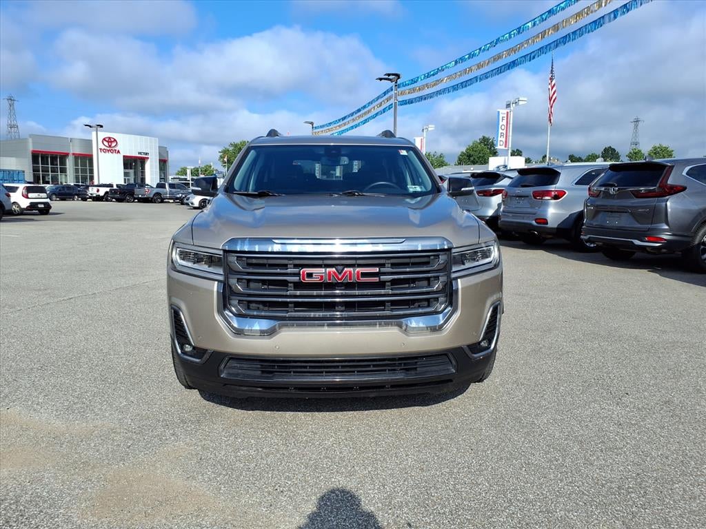 2022 GMC Acadia AT4