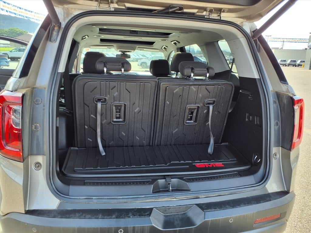 2022 GMC Acadia AT4