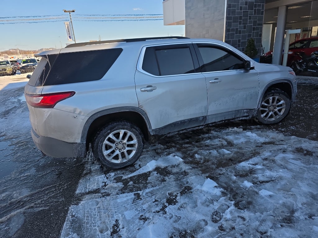 2020 Chevrolet Traverse LT Cloth