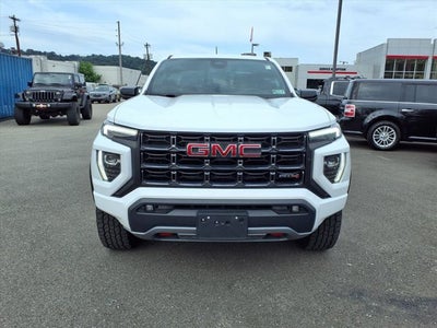 2023 GMC Canyon 4WD AT4
