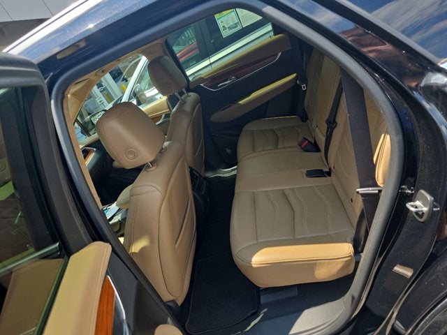 2017 Cadillac XT5 Platinum AWD