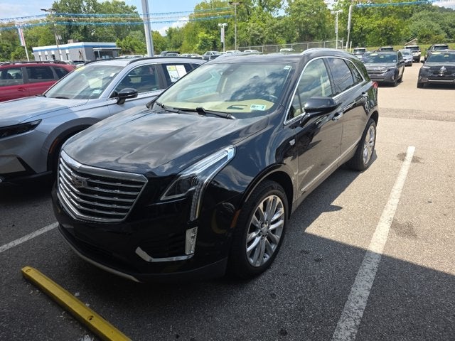 2017 Cadillac XT5 Platinum AWD