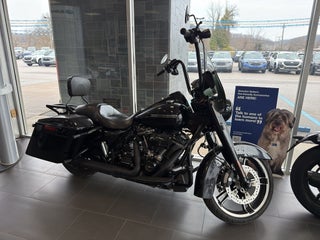 2017 Harley-Davidson FLHRXS Base