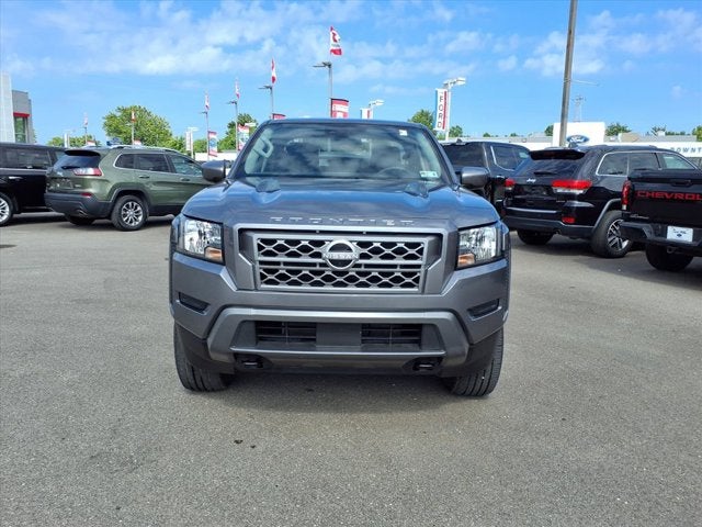 2024 Nissan Frontier SV