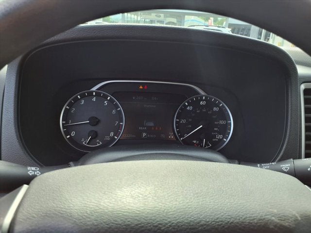 2024 Nissan Frontier SV