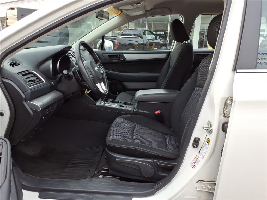 2017 Subaru Outback 2.5i (CVT)