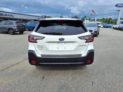 2025 Subaru Outback Premium