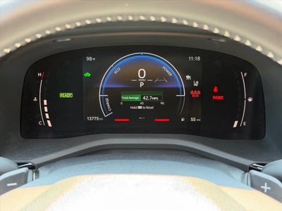 2025 Toyota Camry Hybrid SE