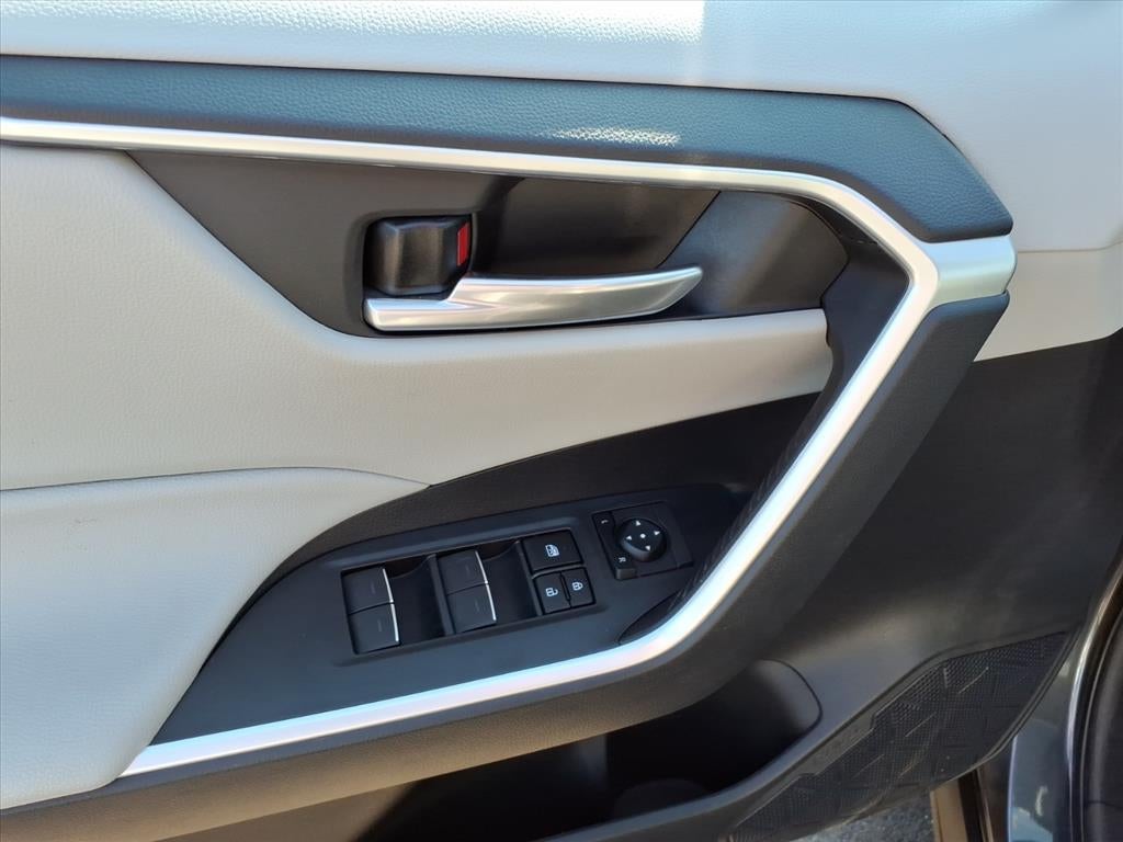2023 Toyota RAV4 Hybrid Hybrid XLE