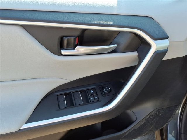 2023 Toyota RAV4 Hybrid Hybrid XLE