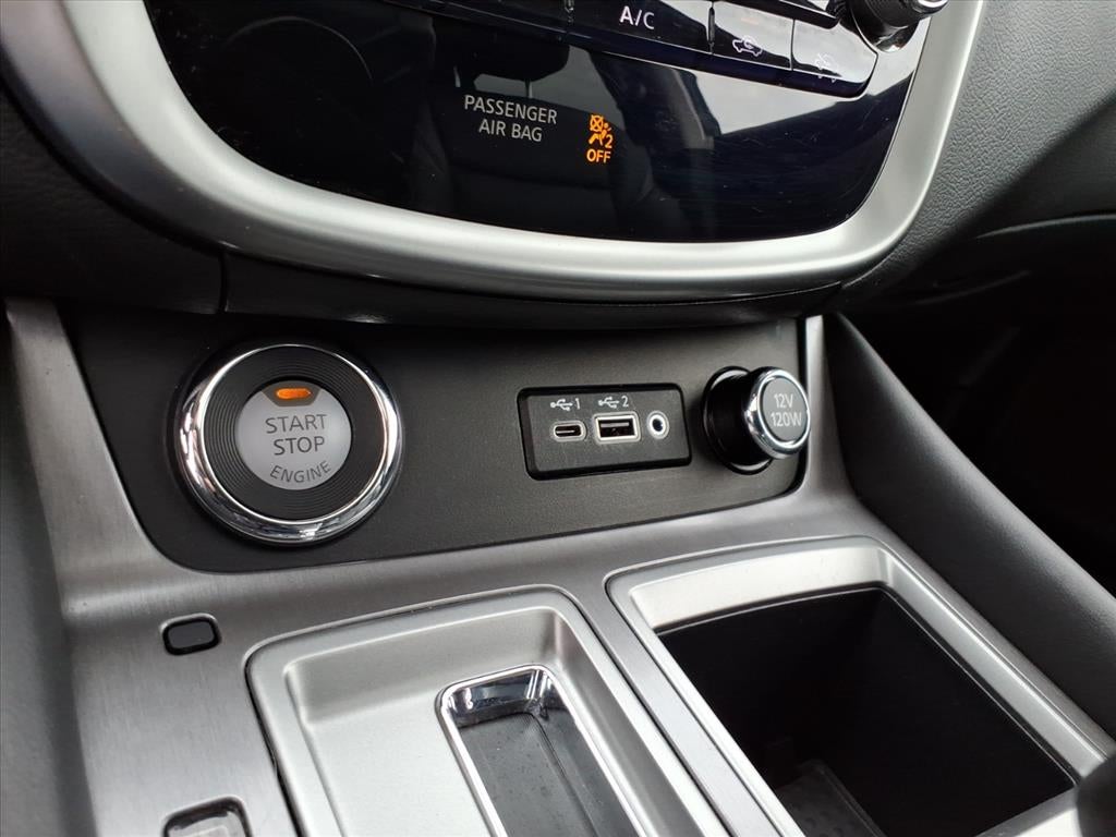 2023 Nissan Murano SL