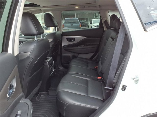 2023 Nissan Murano SL