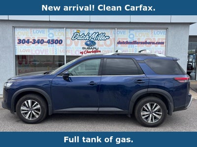 2024 Nissan Pathfinder SL