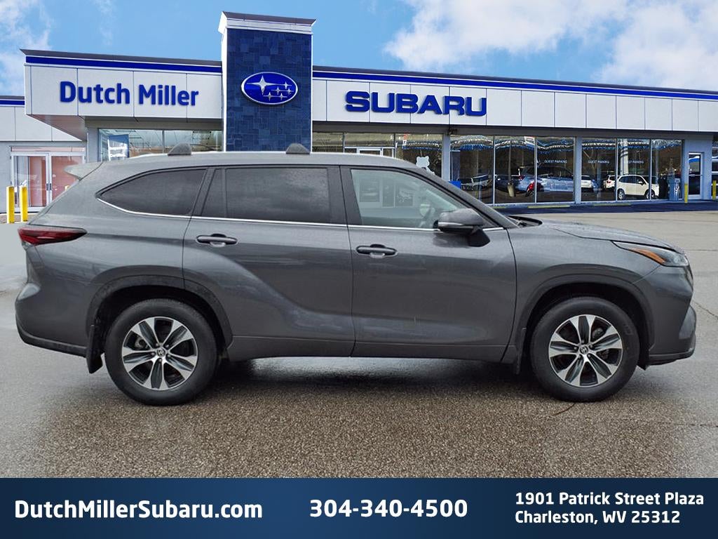 2025 Toyota Highlander XLE