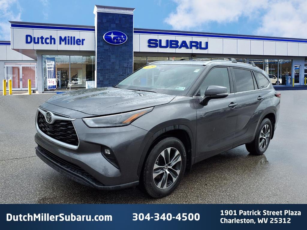 2025 Toyota Highlander XLE