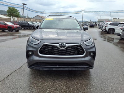 2025 Toyota Highlander XLE